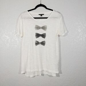 Banana Republic White Bow Tie‎ Graphic Tee Shirt Size Small